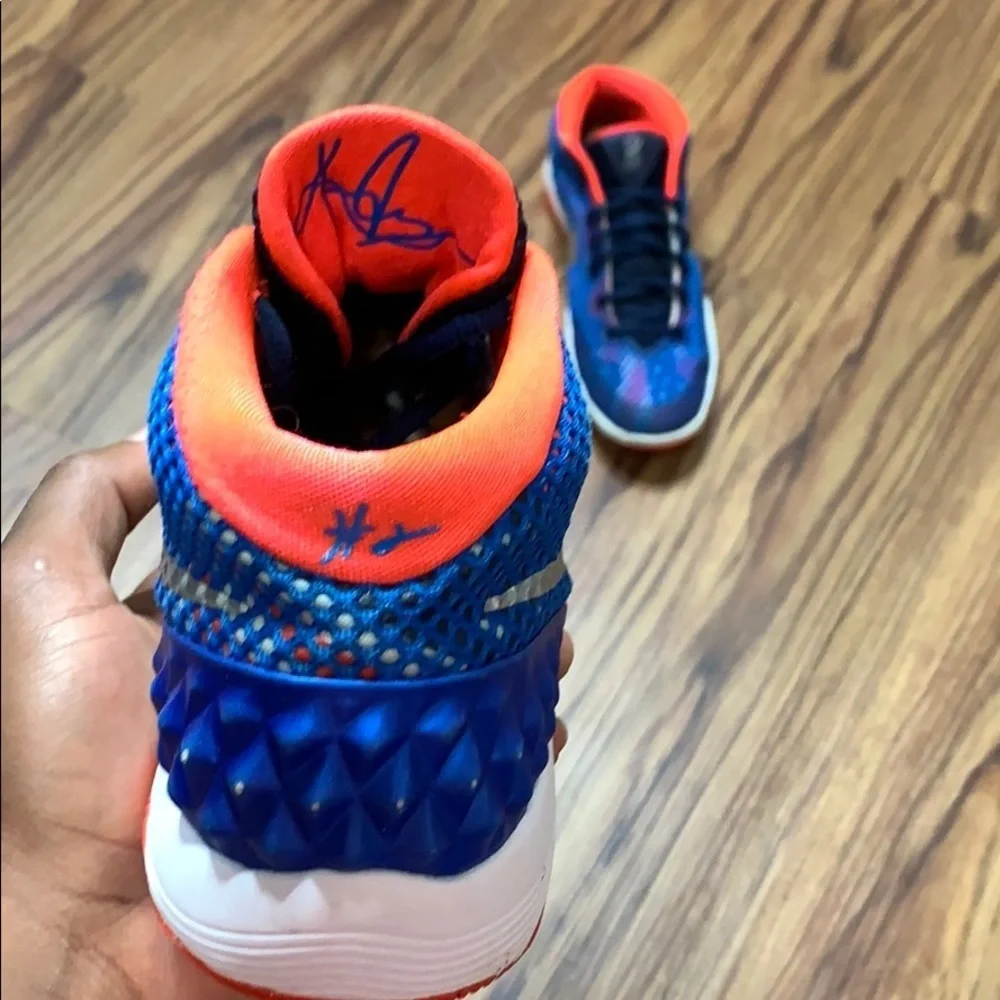 Nike Kyrie signature Shoes Youth